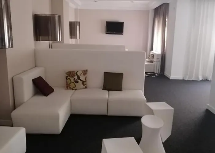 Costa De Prata 2 & Szálloda Figueira da Foz