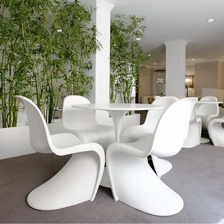 Hotel Costa De Prata 2 & 3*