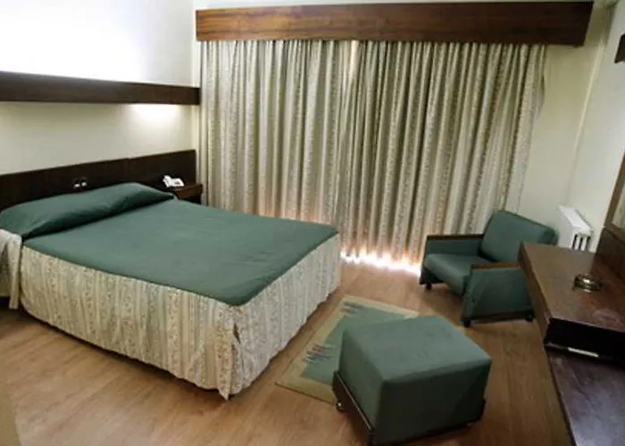 Costa De Prata 2 & 酒店